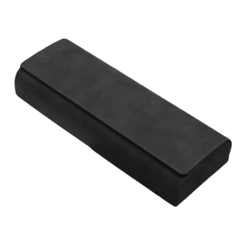 Leather glasses case with magnetic closure