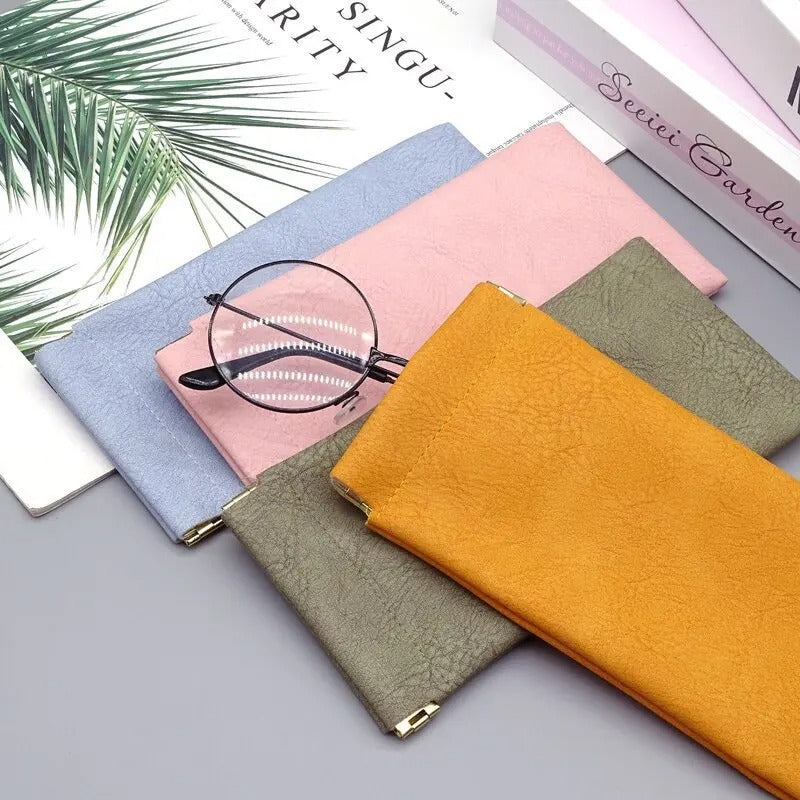Slim glasses case