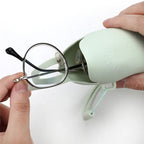 Silicone glasses case with handles