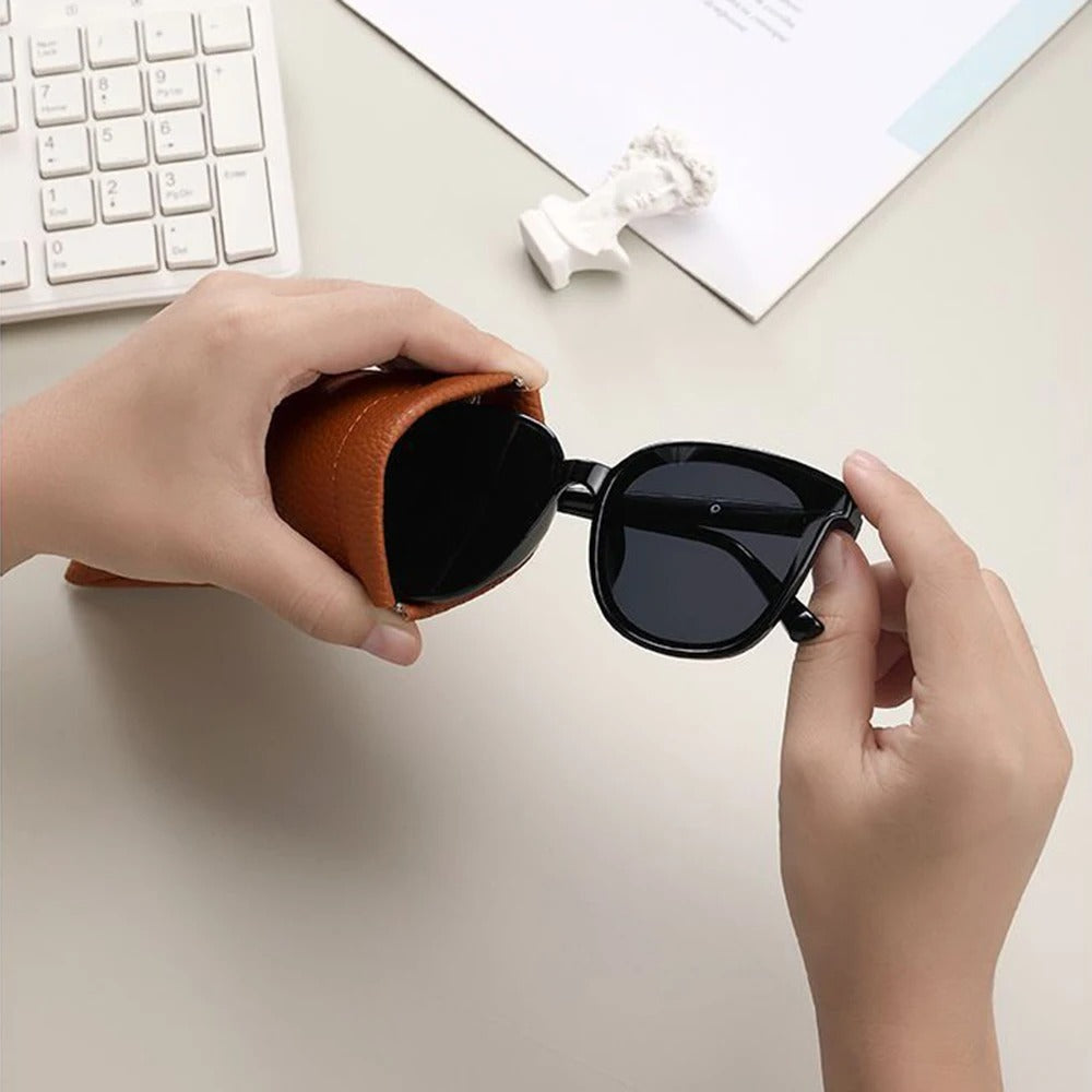 Soft leather glasses case with magnetic closure