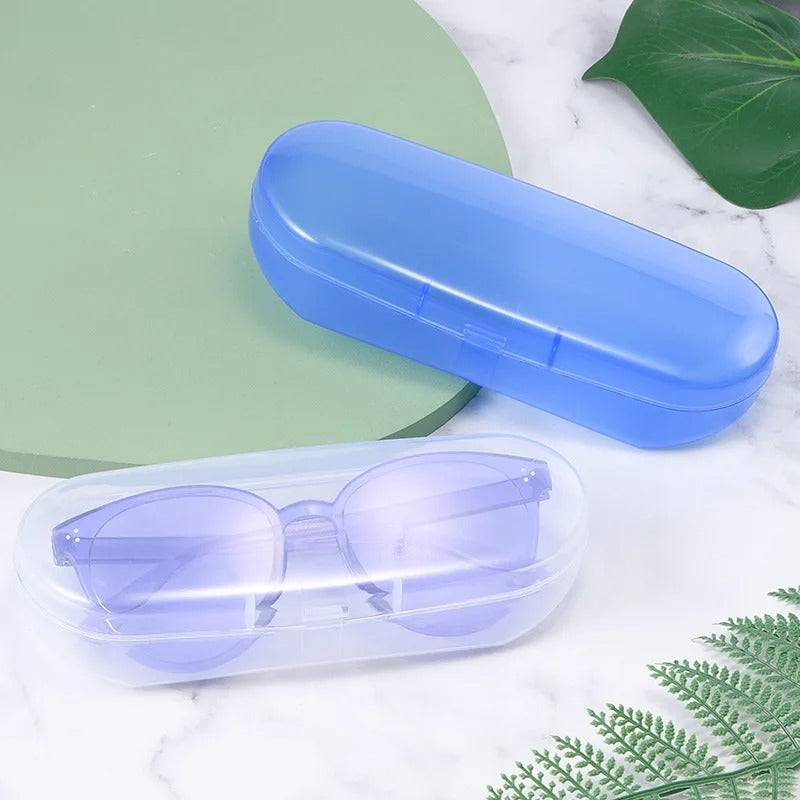 Clear glasses case