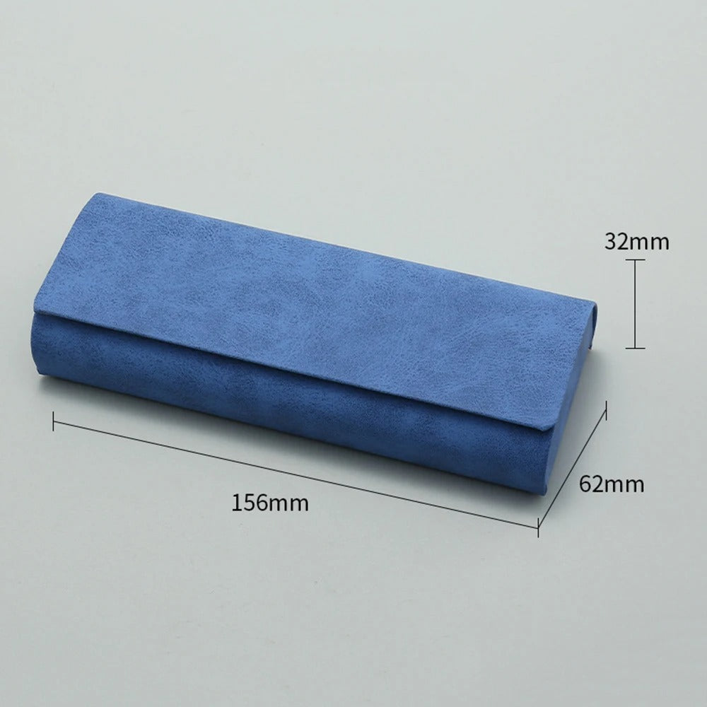 Leather glasses case with magnetic closure