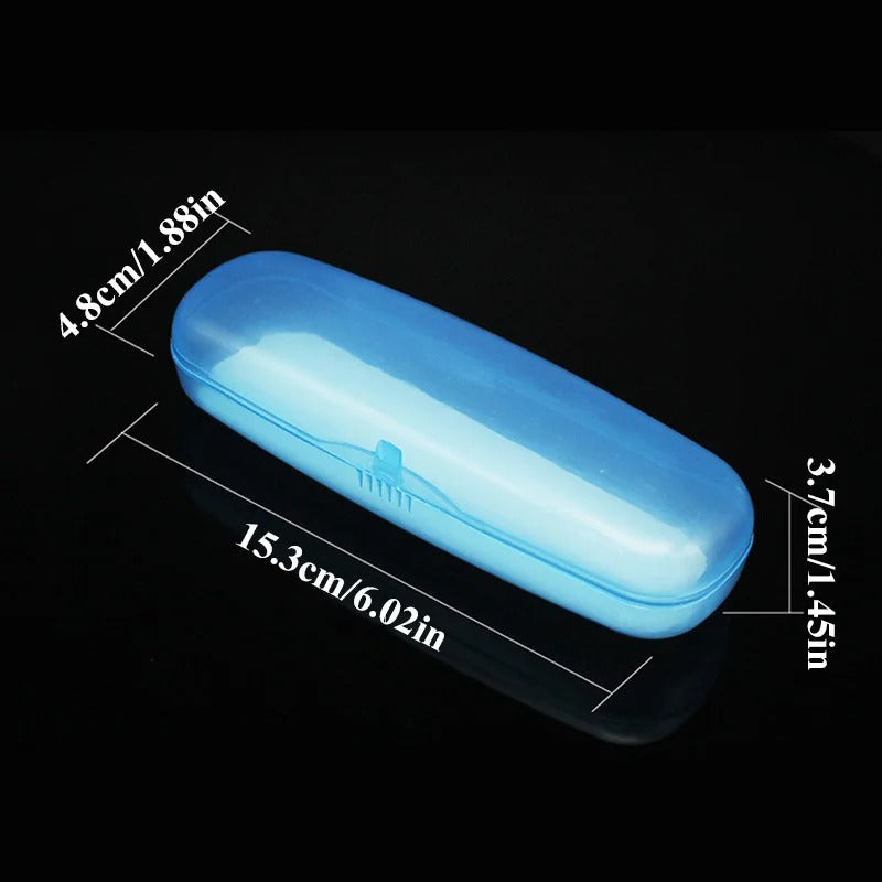 Plastic glasses case